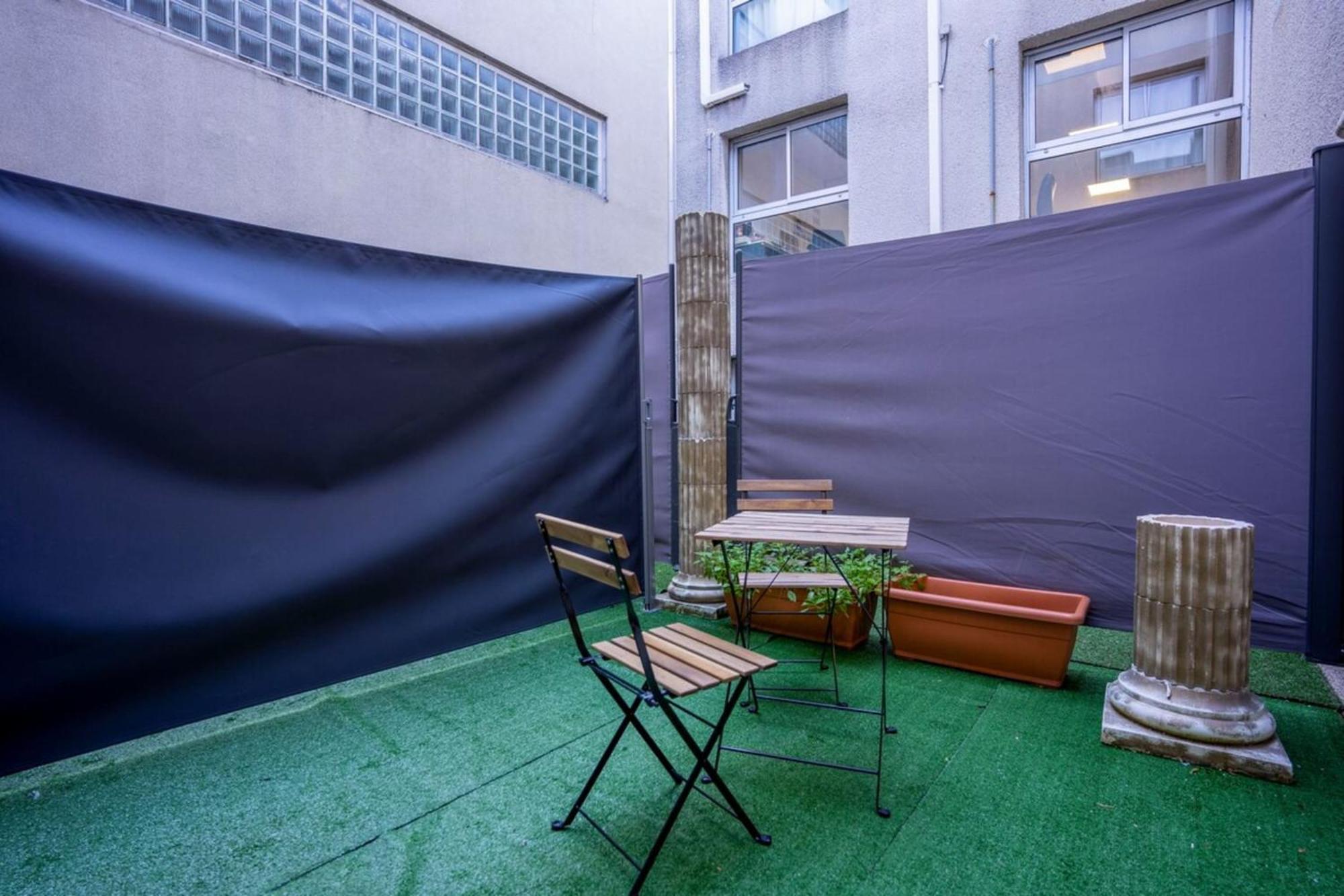 Atlas -Elix 100M Gare - Vue Remparts -Terrasse Avignon Exterior foto